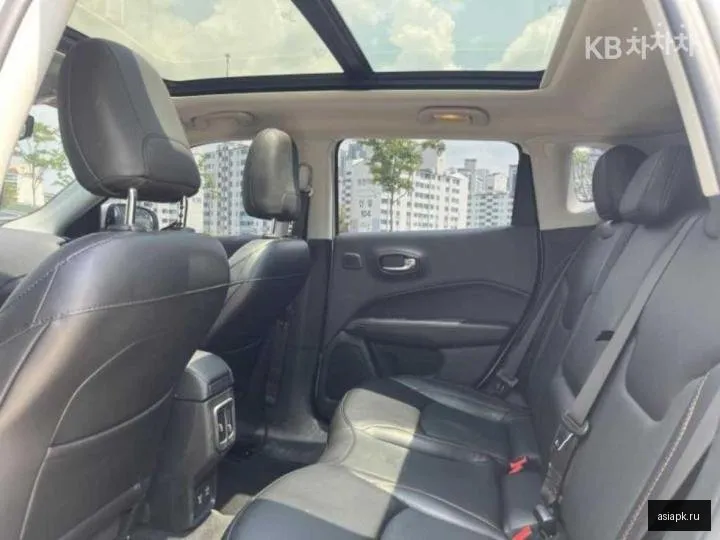 Jeep Compass 6