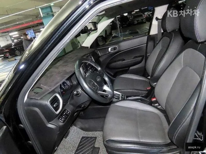 Hyundai Venue 6