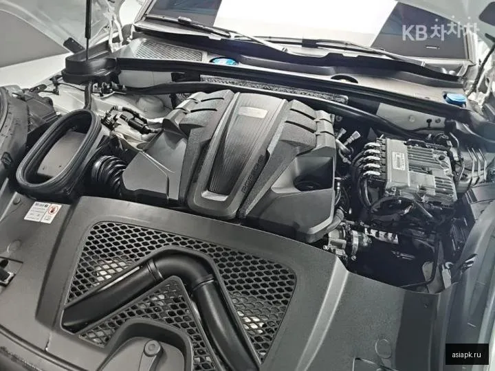 Porsche Macan 5