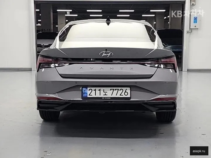 Hyundai Avante 3