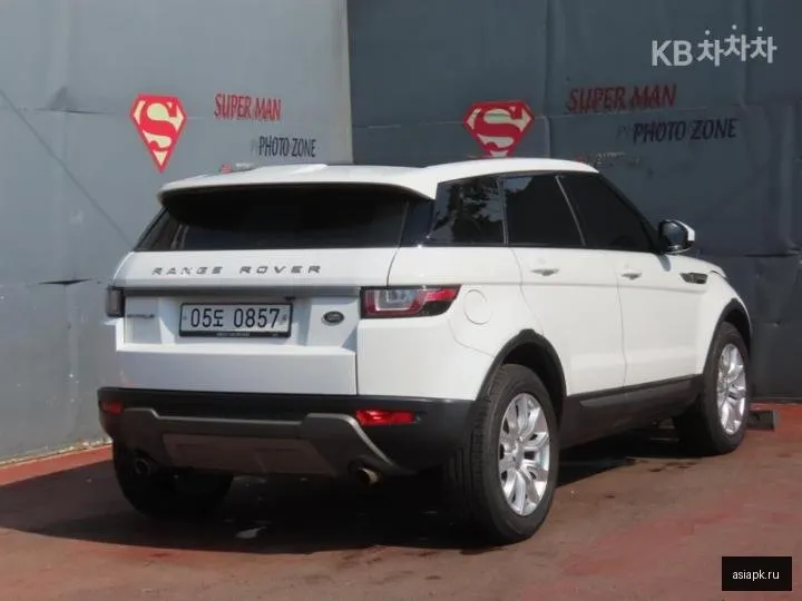 Land Rover Range Rover Evoque 3