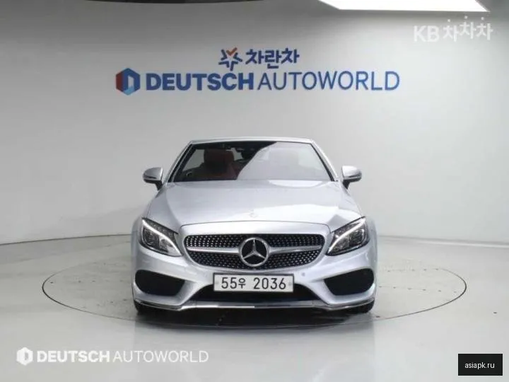 Mercedes-Benz C-Class 3