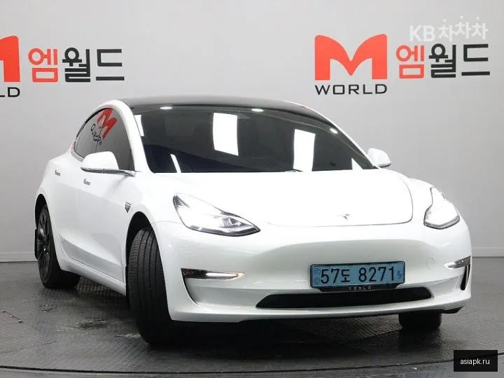 tesla Model 3 2