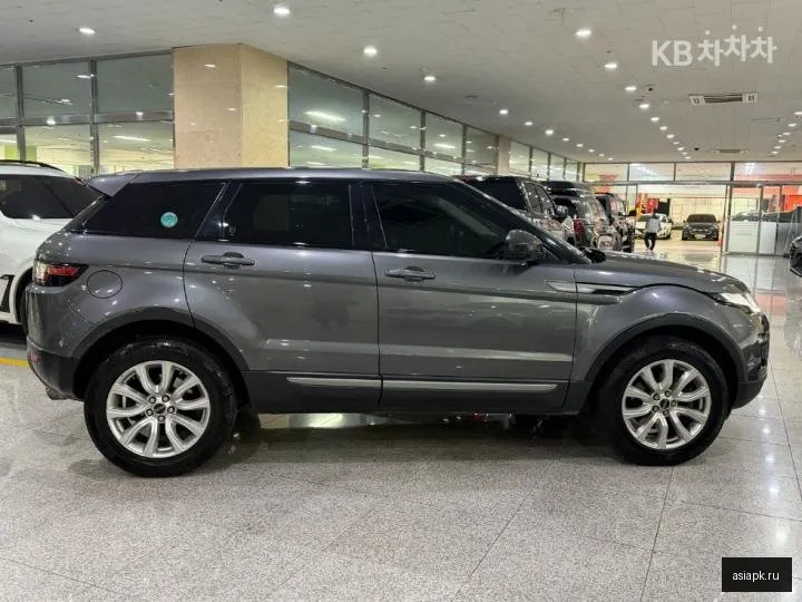 Land Rover Range Rover Evoque 4