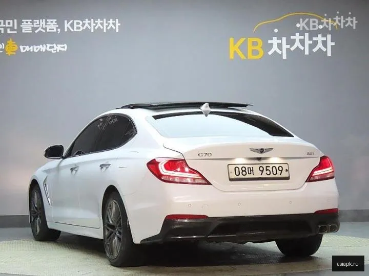 Genesis G70 4
