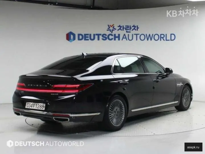 Genesis G90 2