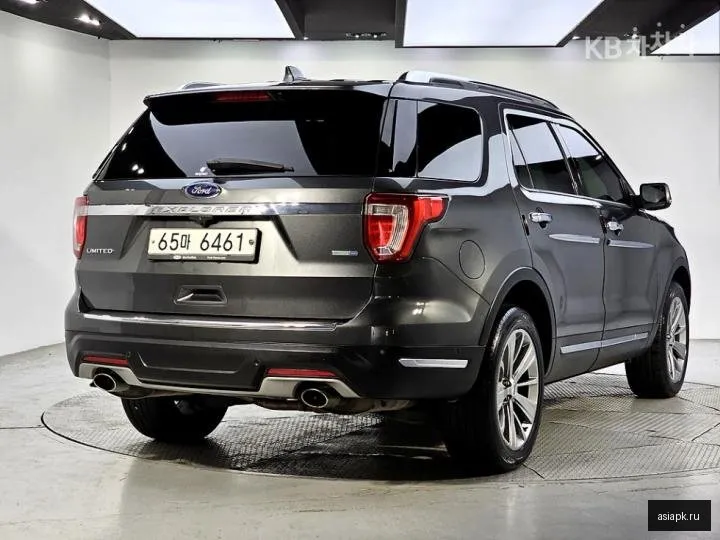 Ford Explorer 4