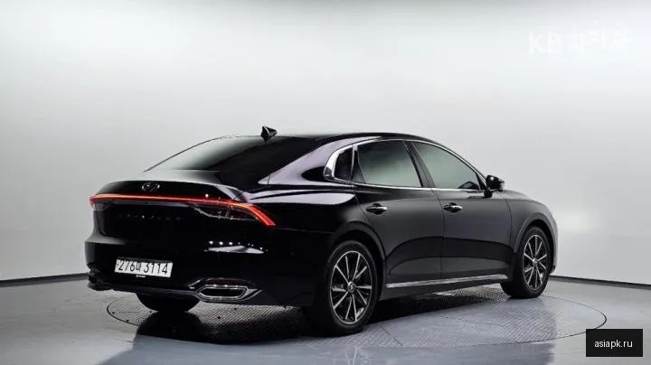 Hyundai Grandeur 3