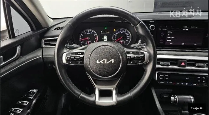 Kia K5 6