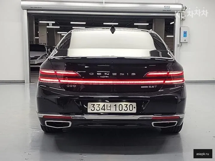 Genesis G90 3