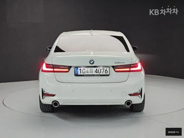 BMW 3-Series 3