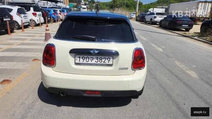 MINI Hatch 4