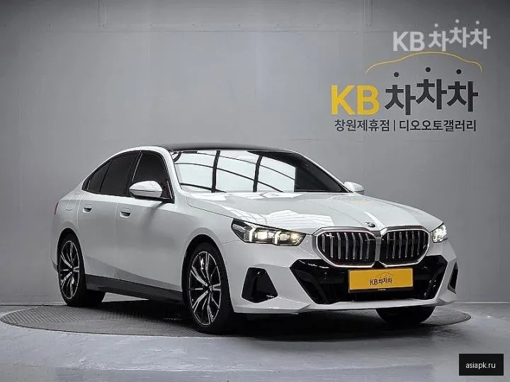 BMW 5-Series 5