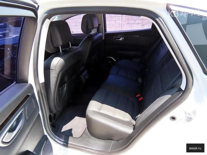 Renault Talisman 6