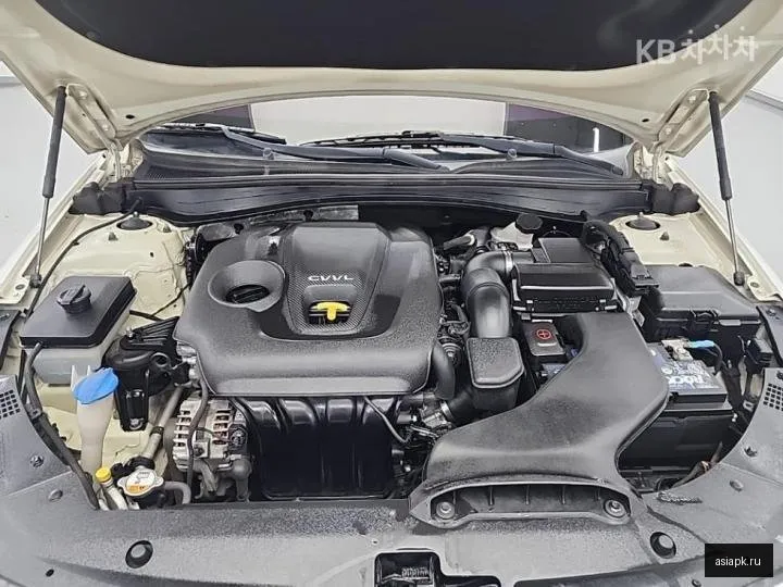 Kia K5 5