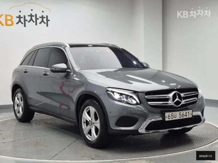 Mercedes-Benz GLC-Class 4