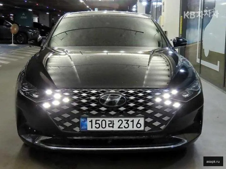 Hyundai Grandeur 2