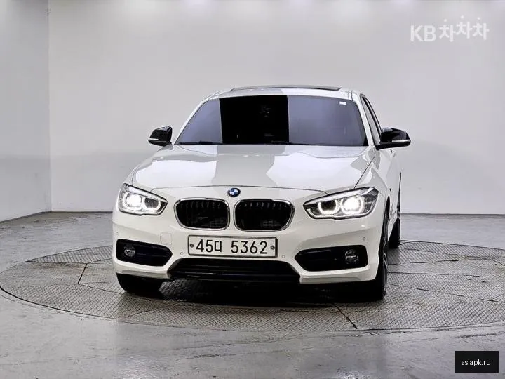 BMW 1-Series 2