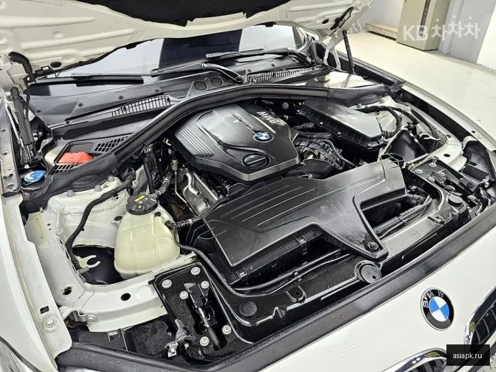 BMW 1-Series 6
