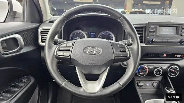 Hyundai Venue 6