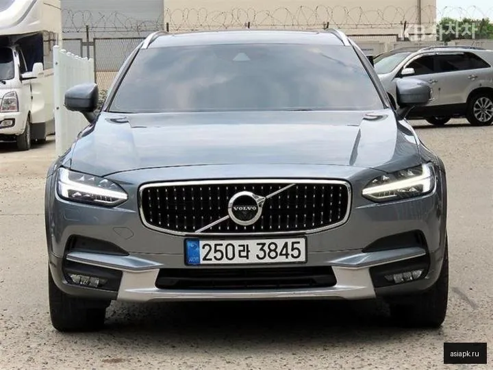Volvo V90