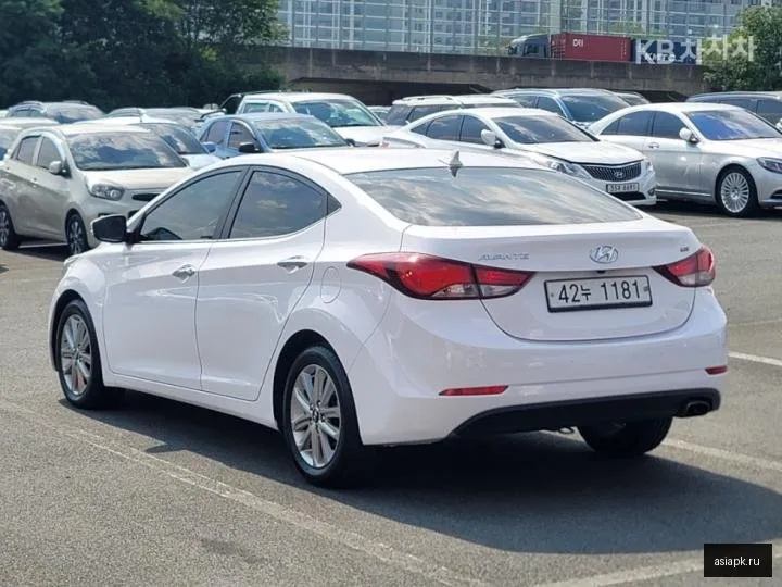 Hyundai Avante 6