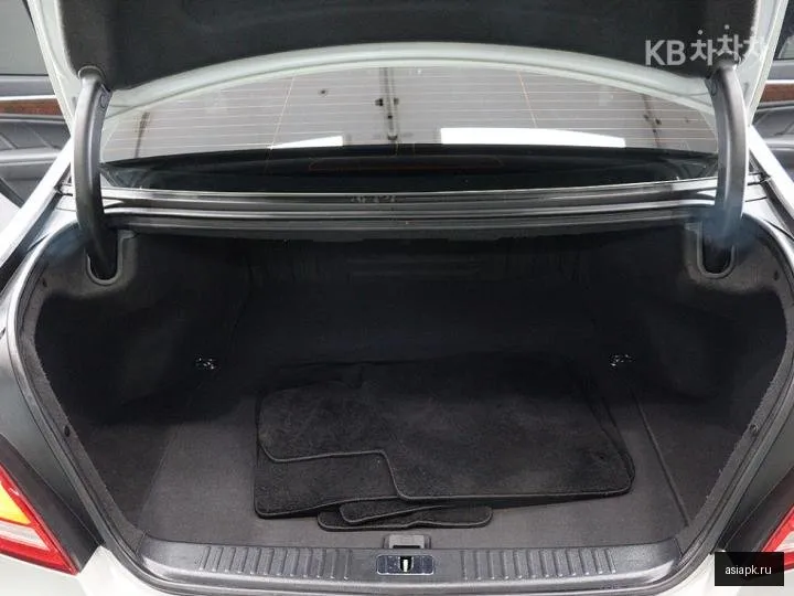 Hyundai Equus 5