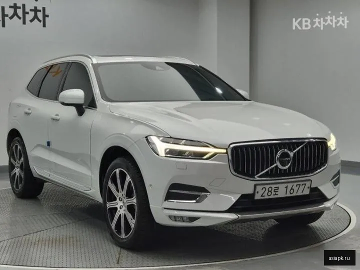 Volvo XC60 4