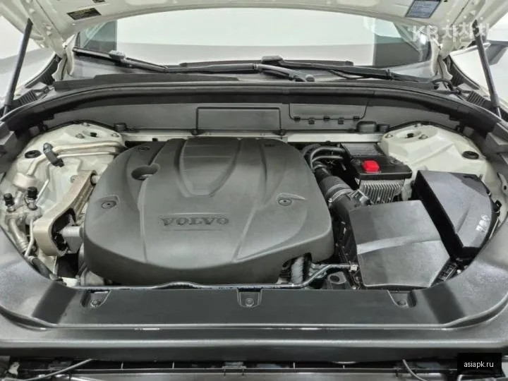 Volvo XC60 5