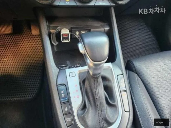 Kia K3 5