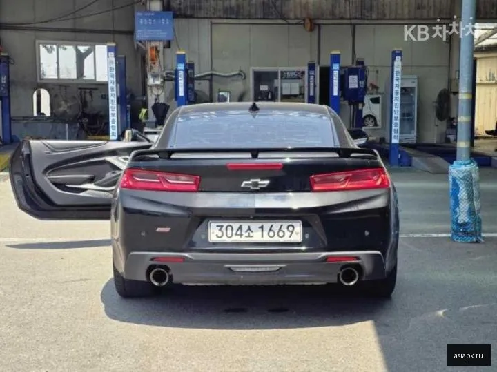 Chevrolet Camaro 4