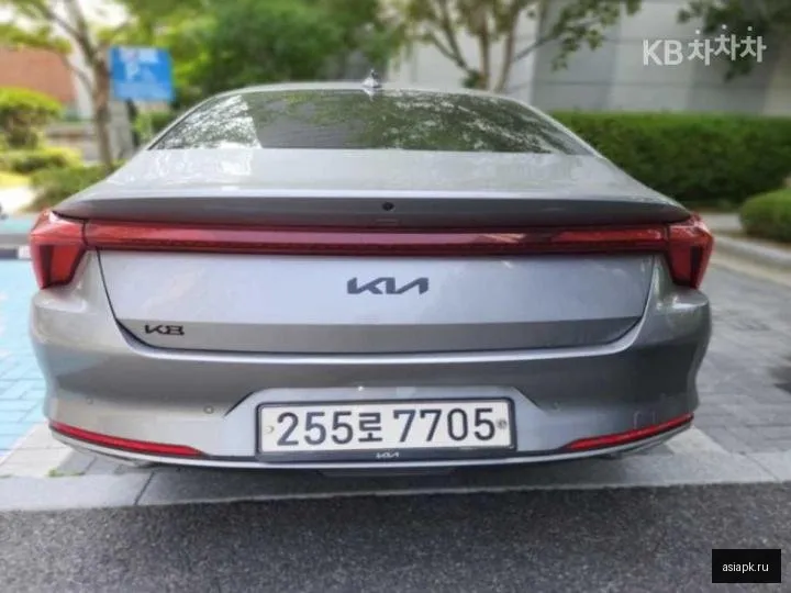 Kia K8 2
