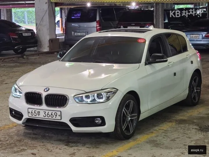 BMW 1-Series 2