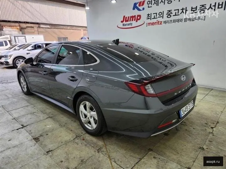 Hyundai Sonata 4