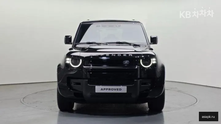 Land Rover Defender 3
