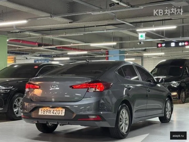 Hyundai Avante 3