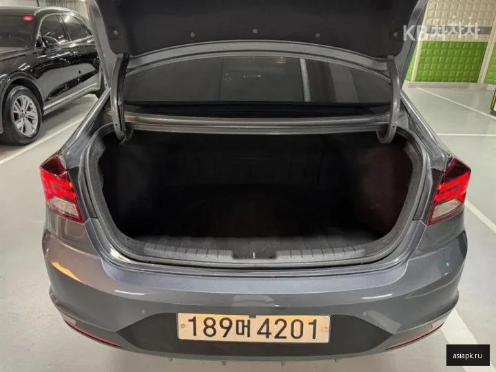 Hyundai Avante 5
