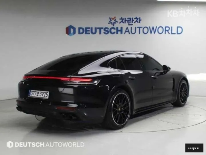 Porsche Panamera 2
