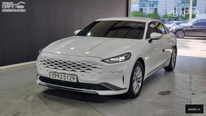 Kia K8