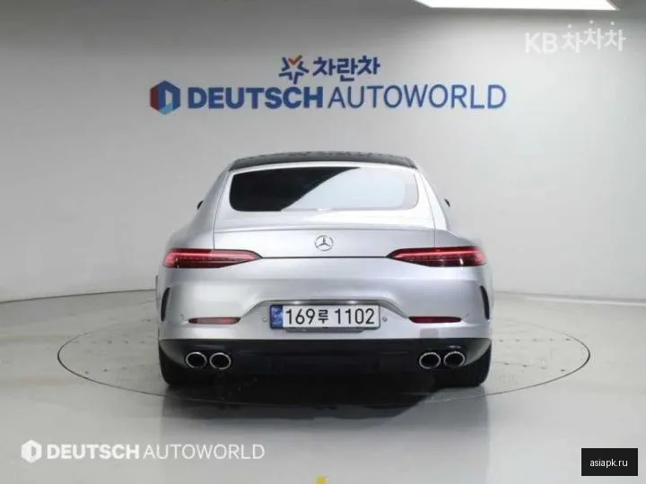 Mercedes-Benz AMG GT 4