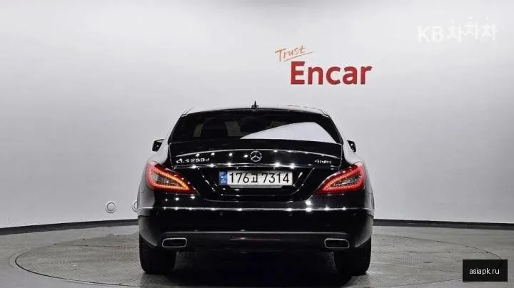Mercedes-Benz CLS-Class 3
