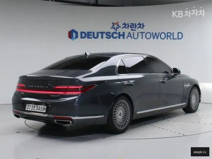 Genesis G90 2