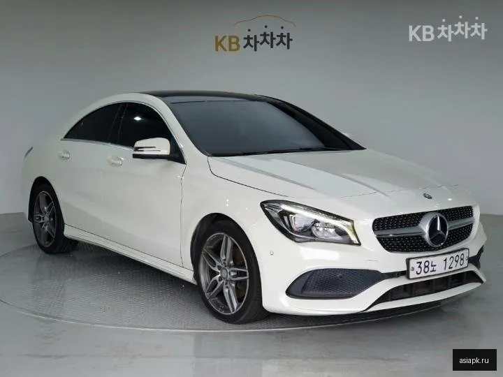 Mercedes-Benz CLA-Class AMG 5