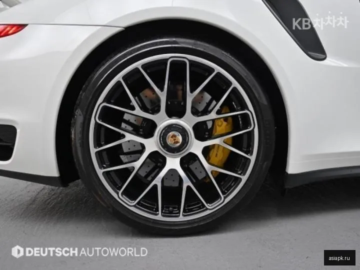 Porsche 911 5