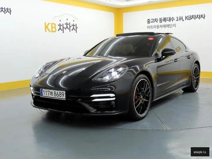 Porsche Panamera 2