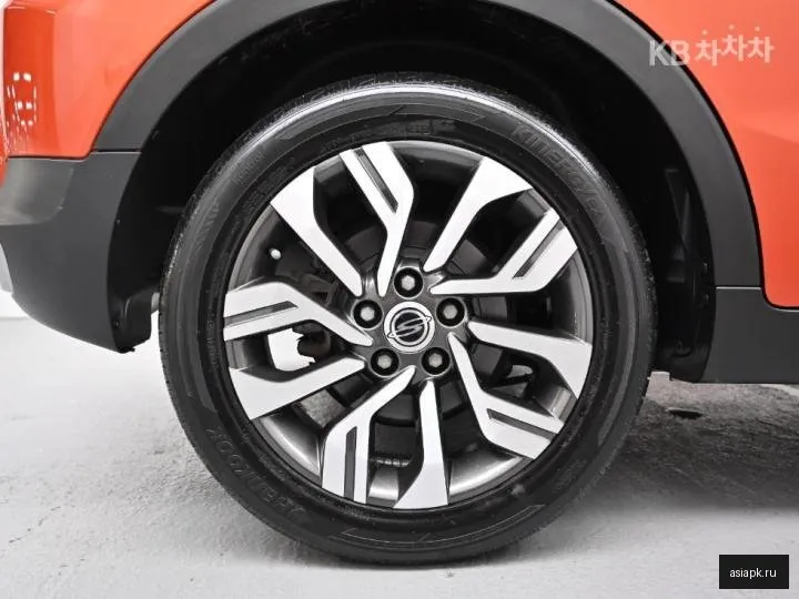 SsangYong Tivoli 5