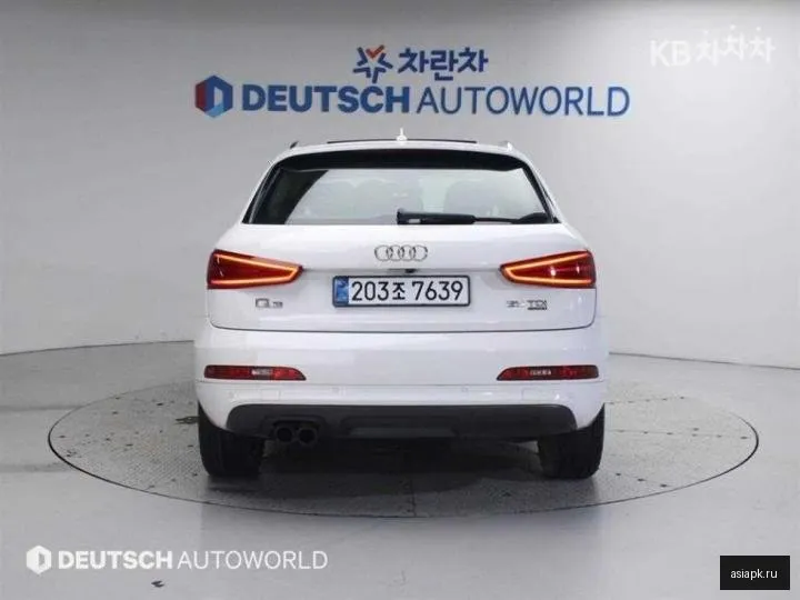 Audi Q3 4