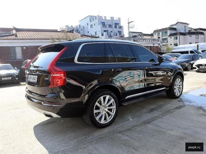 Volvo XC90 3