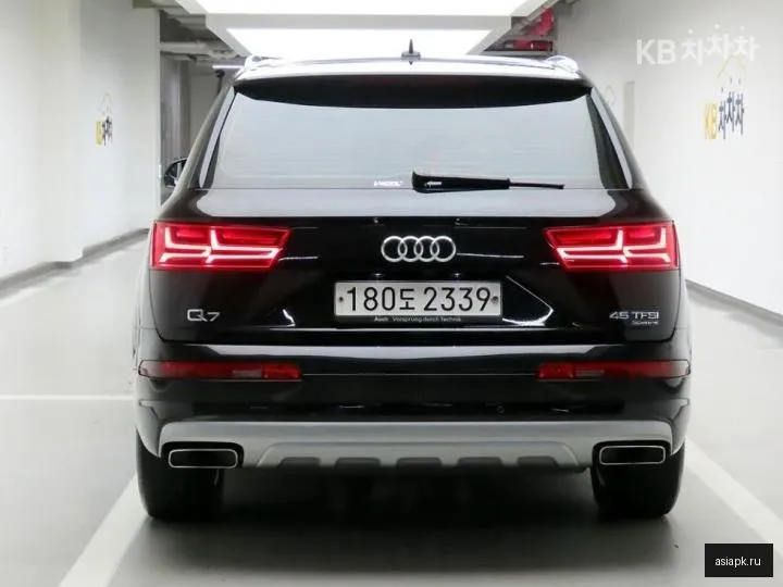 Audi Q7 3