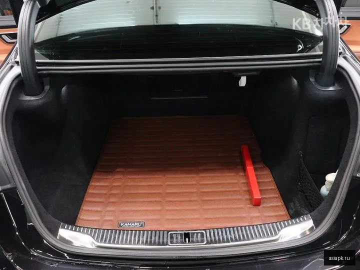 Mercedes-Benz S-Class 5